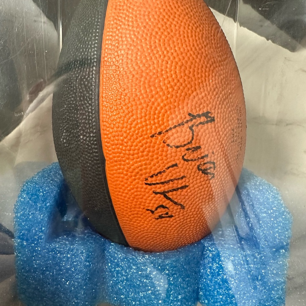 Chicago bears Brian Urlacher autographed football